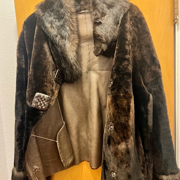 Elegant Brown Faux Fur Teddy Jacket - Picture 2 of 4